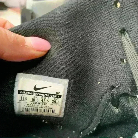 Nike Hightop Men’s Shoe - Picture 5 of 8